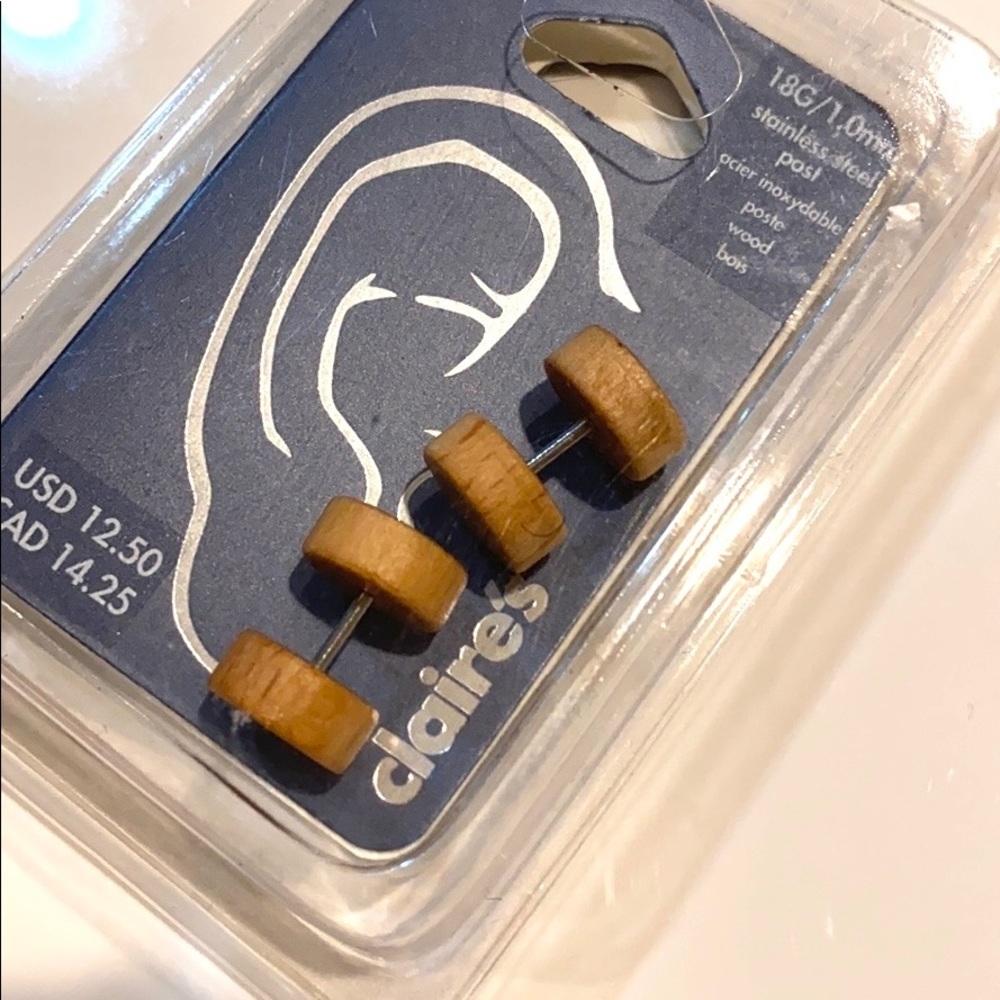 Claire’s‎ Tan snake topped tips Faux Ear Plugs, NIP